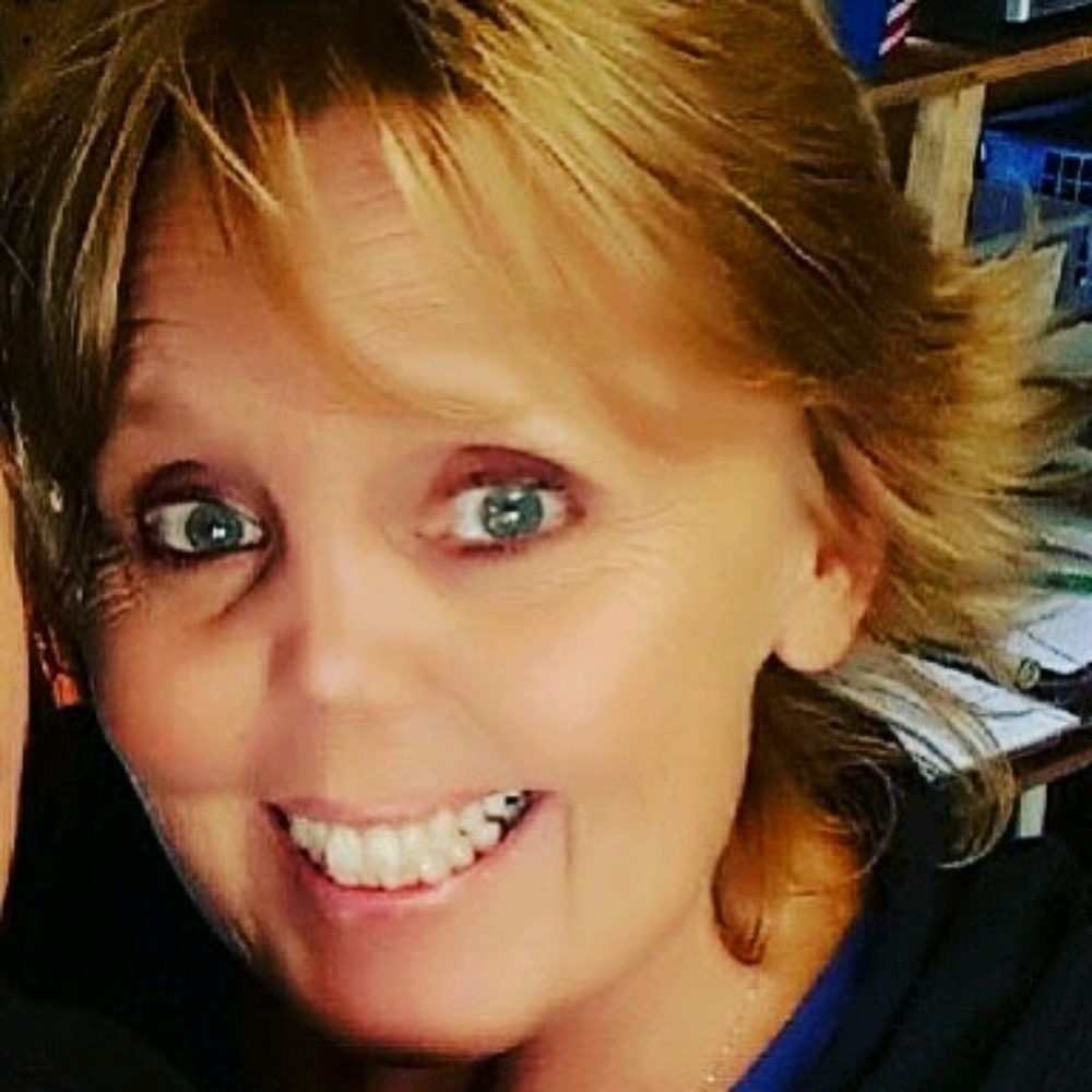 Meet your Posher, Pamela
